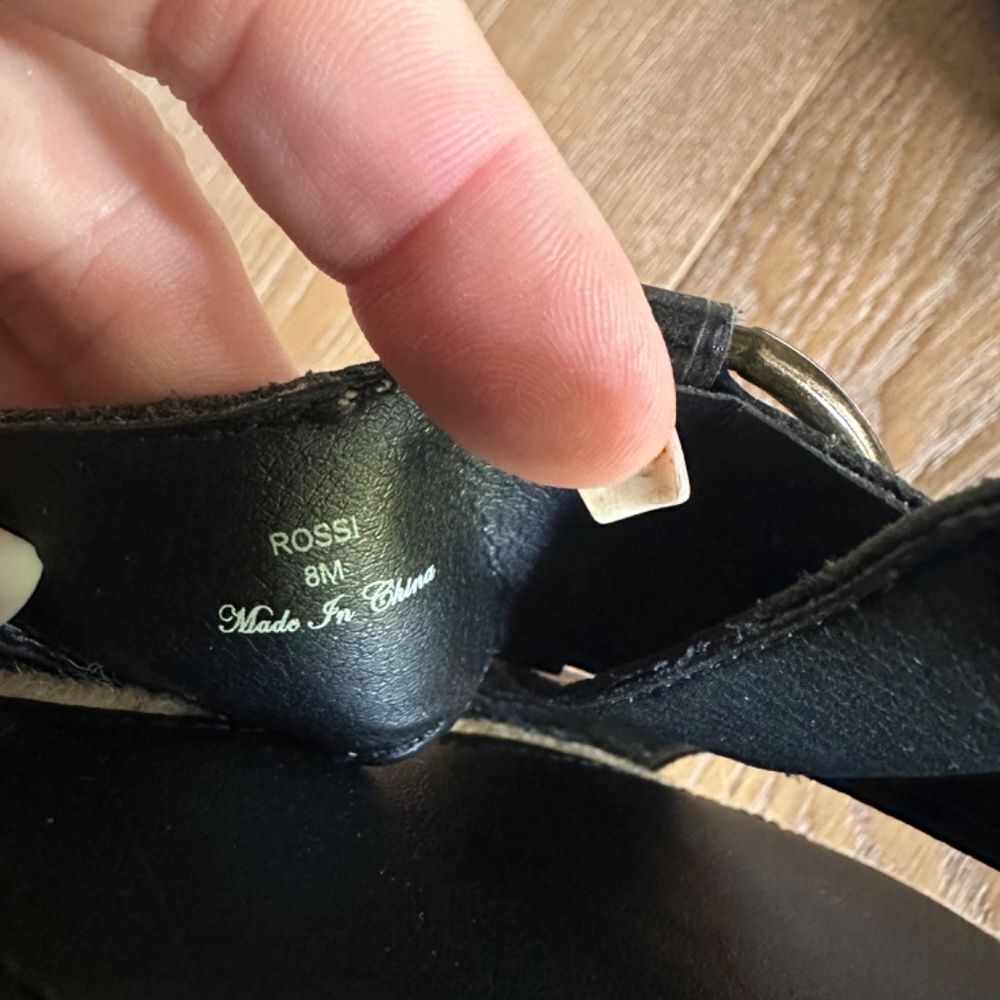 NYDJ Ross Slide Sandal Black Leather Crisscross Comfort Size 8 NEW - Picture 10 of 10